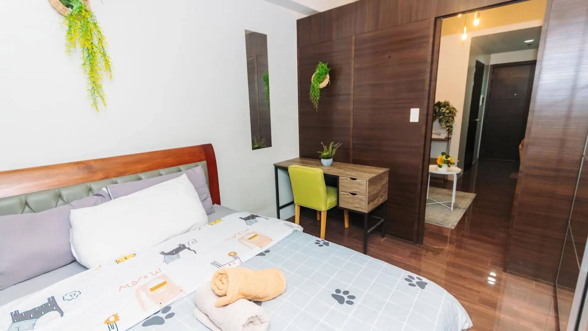 Urban Charm Cozy Meet 60 Air Swim Gym Park 300Mb Apartment Manila Philippines