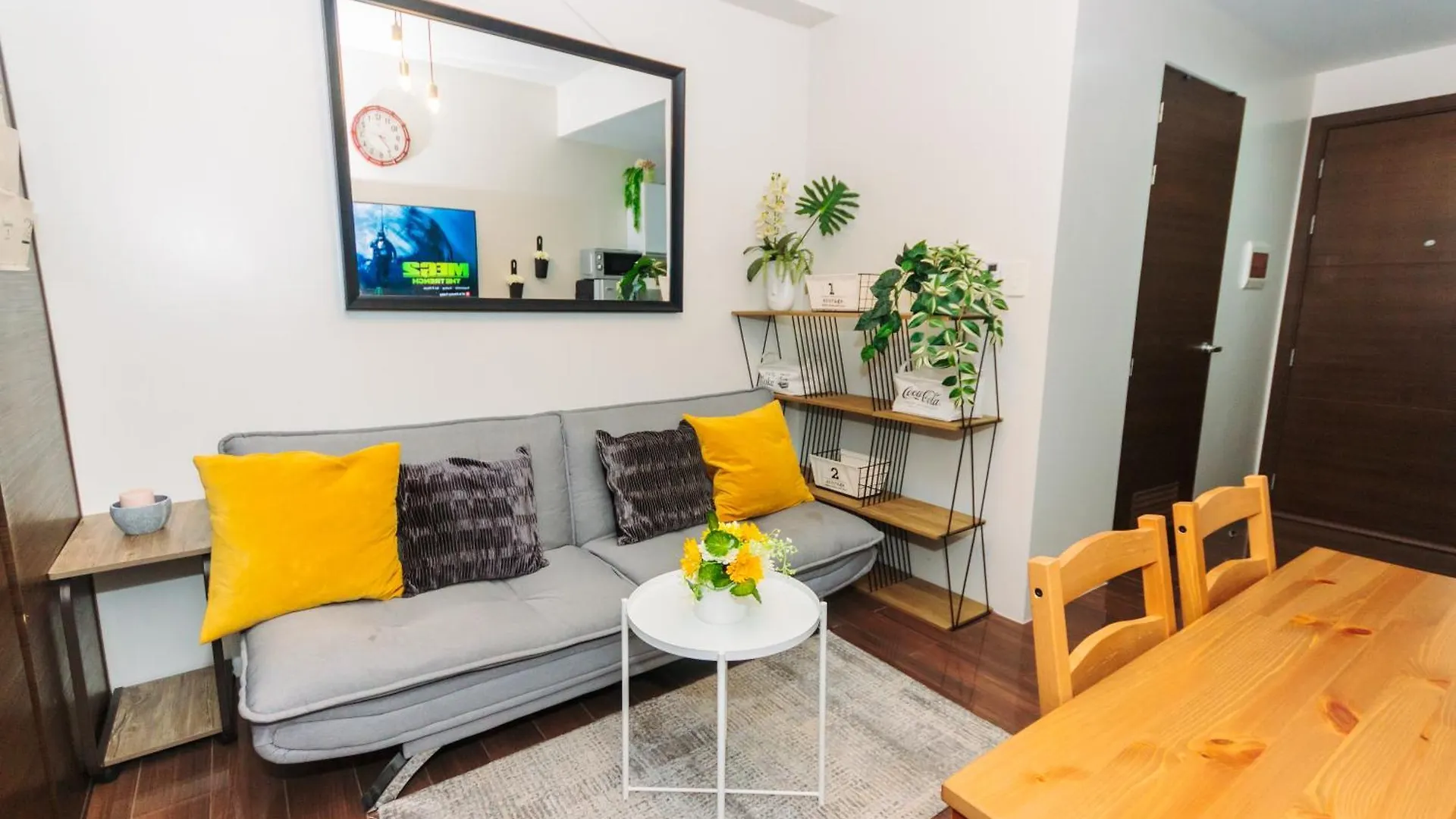 Urban Charm Cozy Meet 60 Air Swim Gym Park 300Mb Apartment Manila Philippines